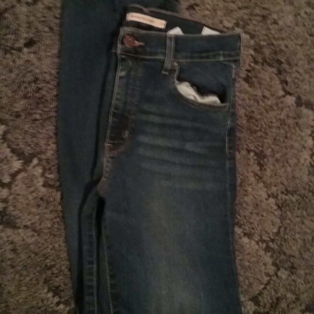 Levis 724 High Rise Straight 29 x 30